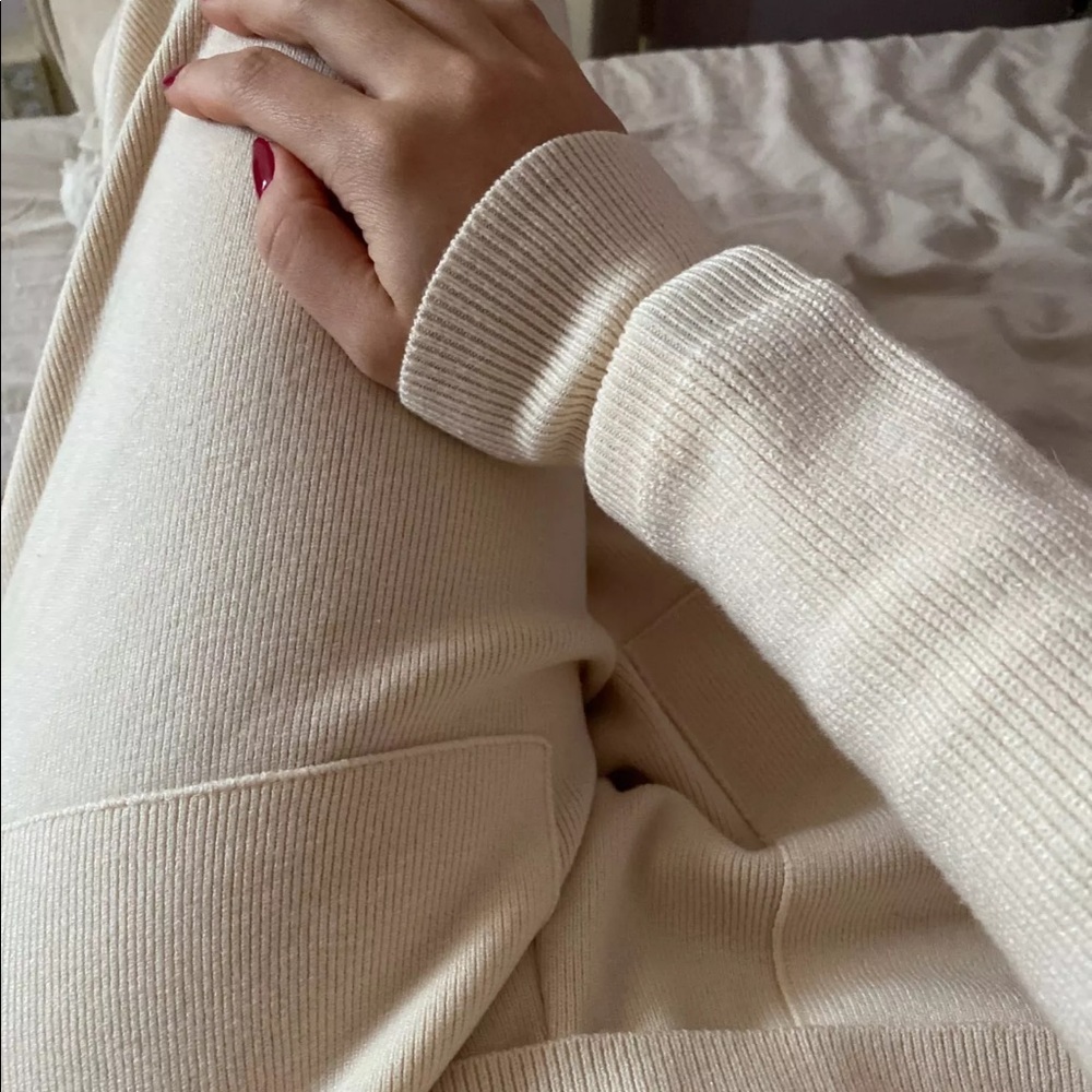 Two Piece Knitted Turtleneck Tracksuit Loungewear - Picture 7 of 16